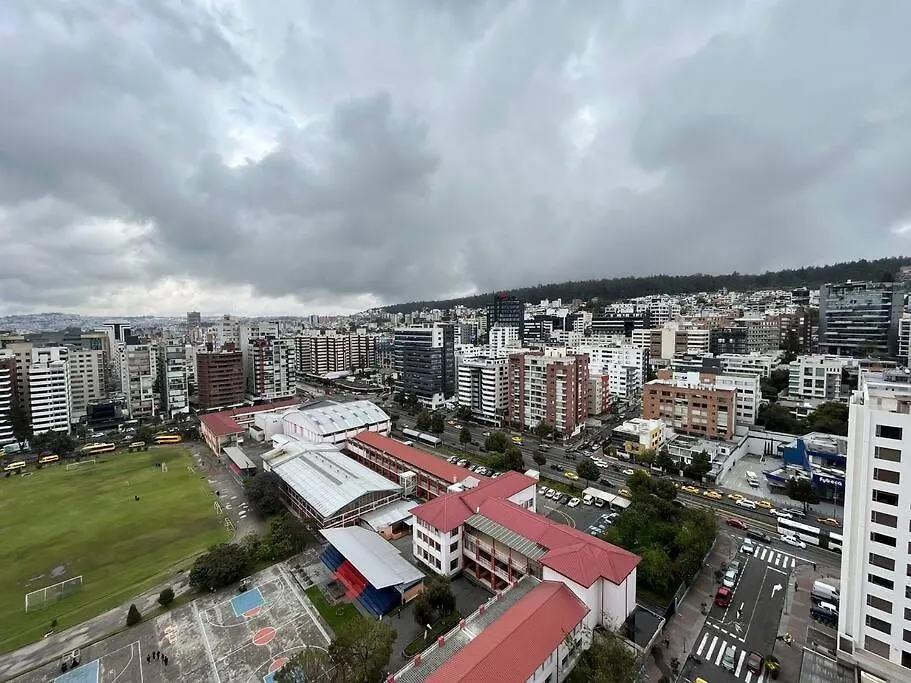Apartment Sky View Studio - Best Area Quito