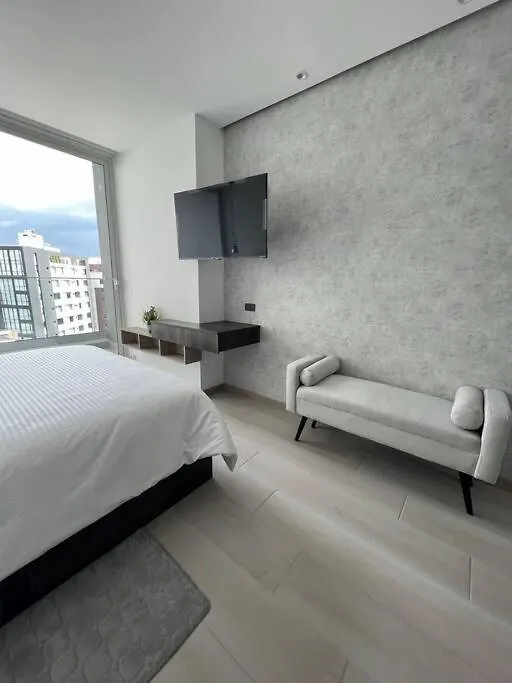 Sky View Studio - Best Area Quito Ecuador